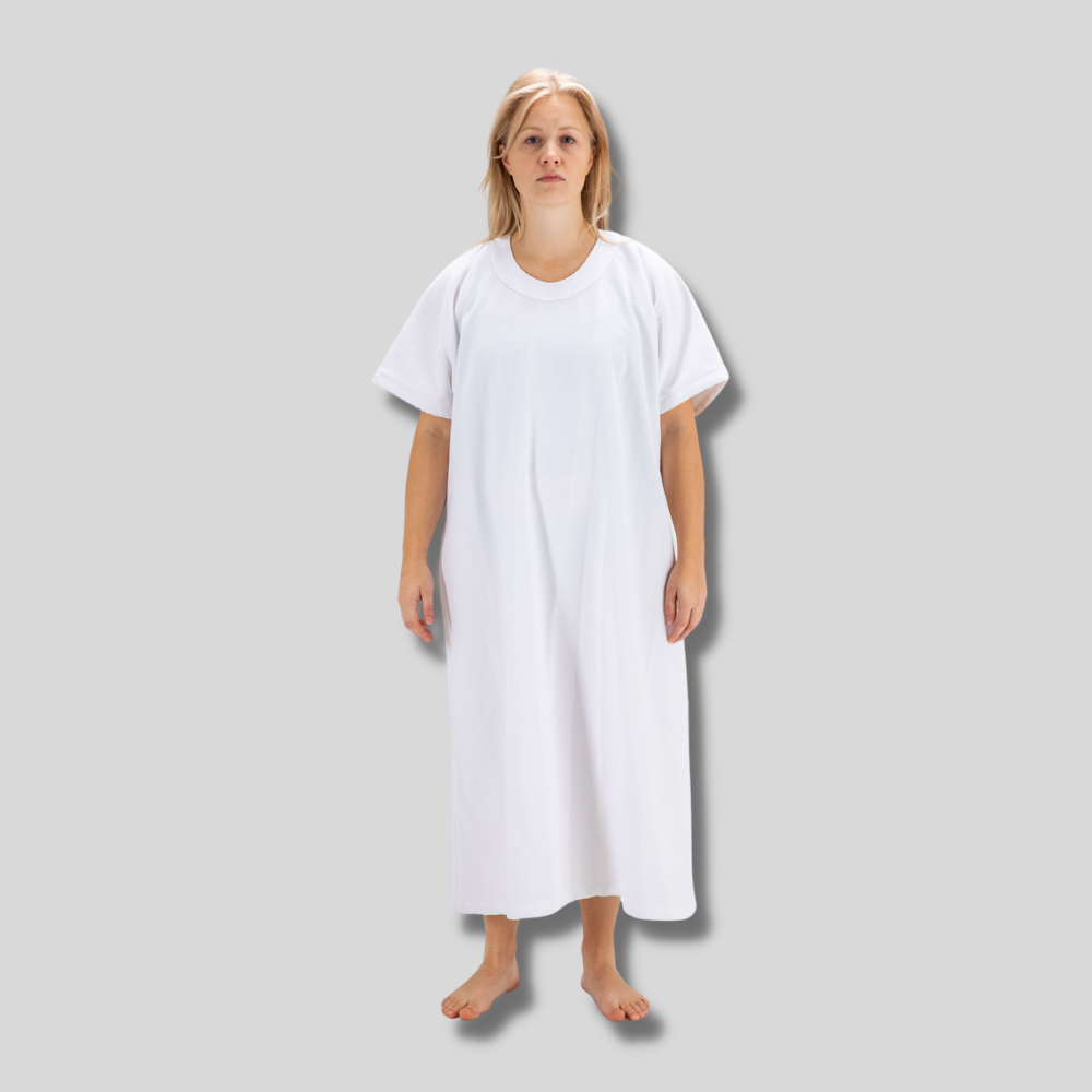 Tear Resistant Gown in white
